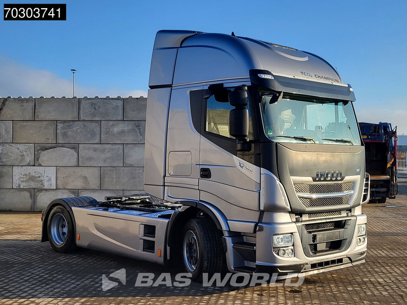 Iveco Stralis XP 480 4X2 Low Mileage! Retarder 2xTanks - Влекач: снимка 3 Iveco Stralis XP 480 4X2 Low Mileage! Retarder 2xTanks - Влекач: снимка 3