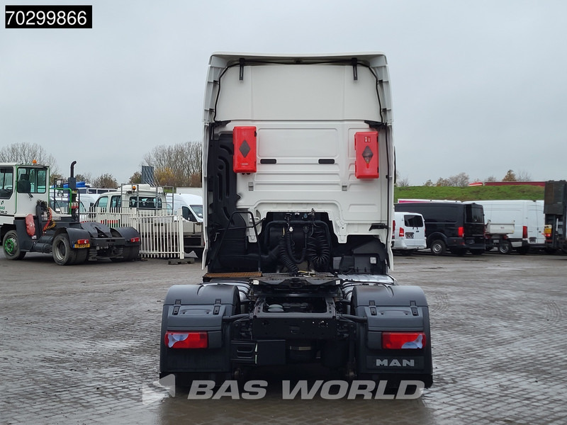 MAN TGX 18.460 4X2 Mega XXL Retarder 2xTanks - Влекач: снимка 3 MAN TGX 18.460 4X2 Mega XXL Retarder 2xTanks - Влекач: снимка 3
