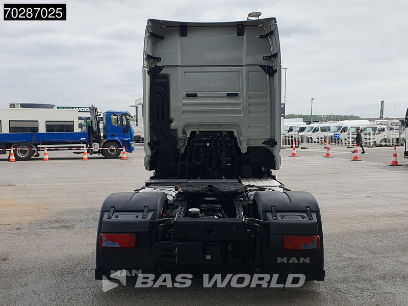 MAN TGX 18.470 4X2 GX Mega Retarder 2x Tanks - Влекач: снимка 3 MAN TGX 18.470 4X2 GX Mega Retarder 2x Tanks - Влекач: снимка 3