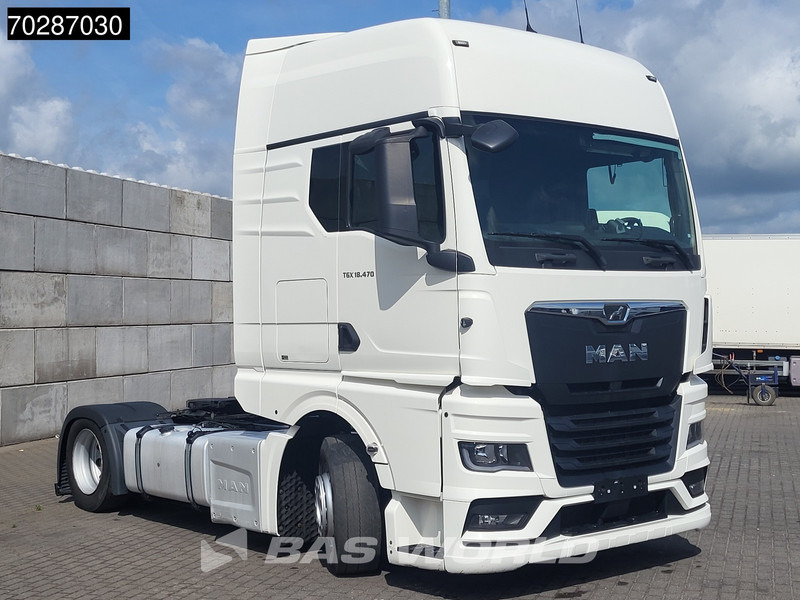 MAN TGX 18.470 4X2 GX Retarder Mega Standklima 2xTanks ACC Euro 6 - Влекач: снимка 3 MAN TGX 18.470 4X2 GX Retarder Mega Standklima 2xTanks ACC Euro 6 - Влекач: снимка 3