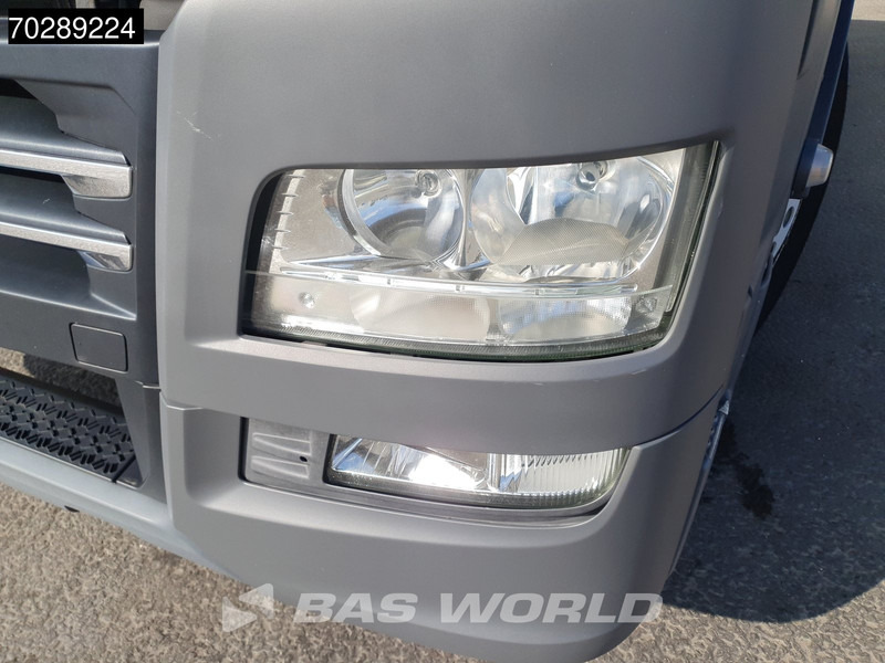 Влекач MAN TGX 18.470 4X2 XXL Retarder 2x Tanks Euro 6: снимка 16
