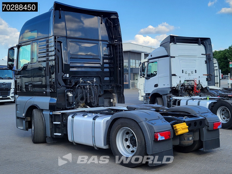 MAN TGX 18.470 4X2 XXL Retarder 2x Tanks Standklima ACC Navi - Влекач: снимка 2 MAN TGX 18.470 4X2 XXL Retarder 2x Tanks Standklima ACC Navi - Влекач: снимка 2