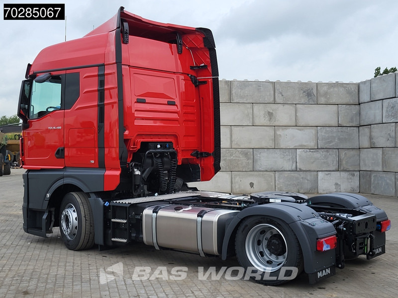 MAN TGX 18.480 4X2 NEW! GM Mega 2x Tanks ACC - Влекач: снимка 2 MAN TGX 18.480 4X2 NEW! GM Mega 2x Tanks ACC - Влекач: снимка 2