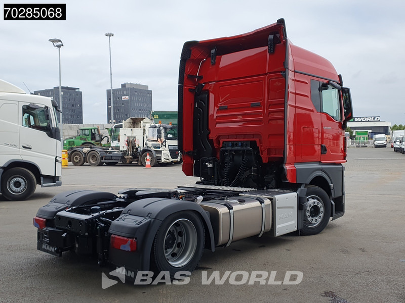MAN TGX 18.480 4X2 NEW! GM Mega 2x Tanks ACC - Влекач: снимка 5 MAN TGX 18.480 4X2 NEW! GM Mega 2x Tanks ACC - Влекач: снимка 5