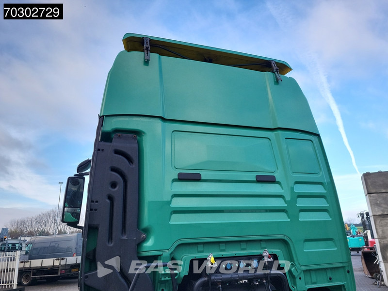 MAN TGX 18.500 4X2 Mega XXL Retarder 2xTanks ACC Euro 6 - Влекач: снимка 5 MAN TGX 18.500 4X2 Mega XXL Retarder 2xTanks ACC Euro 6 - Влекач: снимка 5