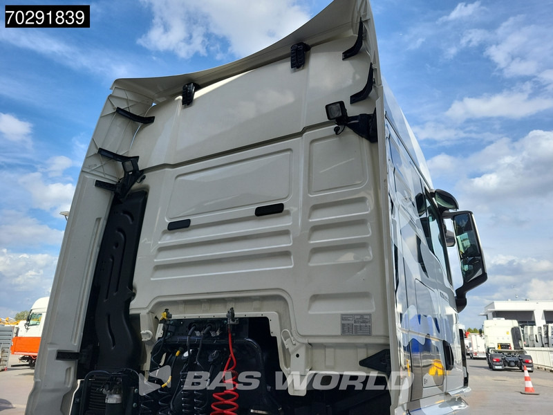 Влекач MAN TGX 18.510 4X2 GX Full-Air Retarder 2xTanks ACC Euro 6: снимка 11