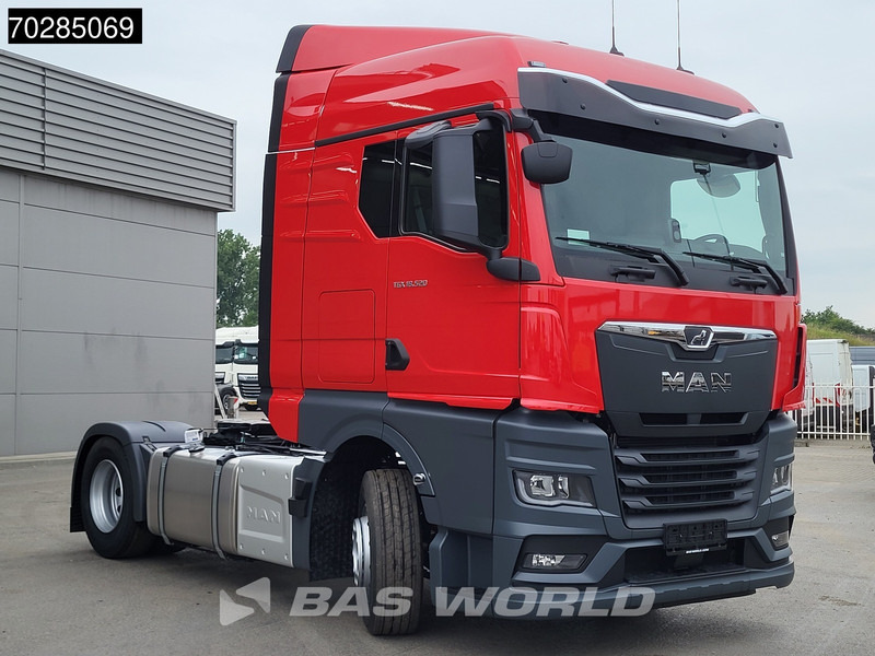 MAN TGX 18.520 4X2 NEW! GM 2x Tanks ACC - Влекач: снимка 3 MAN TGX 18.520 4X2 NEW! GM 2x Tanks ACC - Влекач: снимка 3