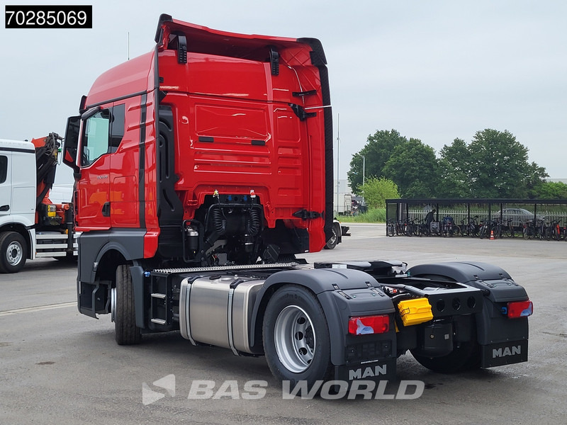 MAN TGX 18.520 4X2 NEW! GM 2x Tanks ACC - Влекач: снимка 2 MAN TGX 18.520 4X2 NEW! GM 2x Tanks ACC - Влекач: снимка 2