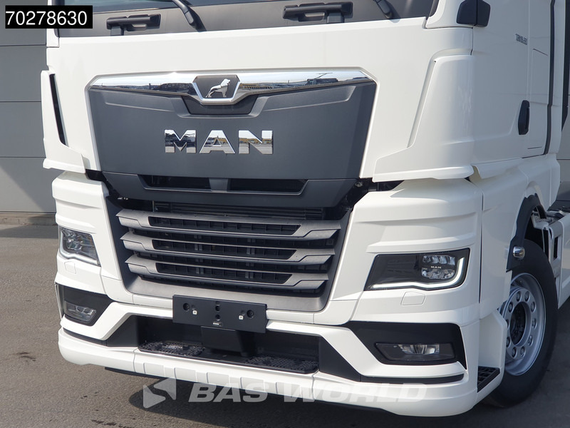 Нови Влекач MAN TGX 18.520 4X2 NEW! GX Retarder 2x Tanks Standklima MirrorCam Navi LED: снимка 8