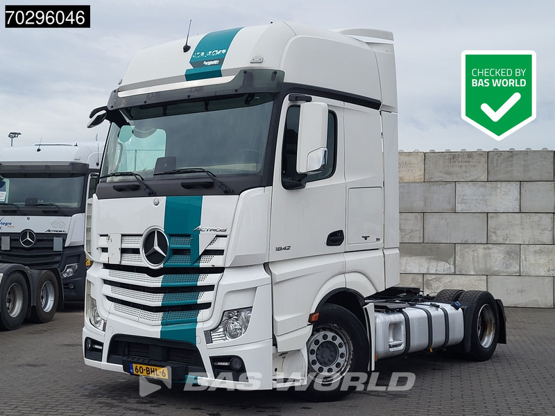 Mercedes-Benz Actros 1842 Actros 4X2 GigaSpace NL-Truck Mega 2xTanks ACC Standklima Euro 6 - Влекач: снимка 1 Mercedes-Benz Actros 1842 Actros 4X2 GigaSpace NL-Truck Mega 2xTanks ACC Standklima Euro 6 - Влекач: снимка 1