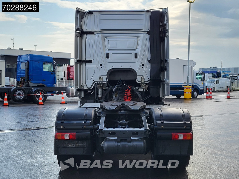 Mercedes-Benz Actros 1843 4X2 StreamSpace Euro 6 - Влекач: снимка 3 Mercedes-Benz Actros 1843 4X2 StreamSpace Euro 6 - Влекач: снимка 3