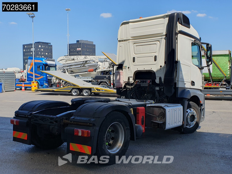 Mercedes-Benz Actros 1843 4X2 StreamSpace Retarder ADR Standklima - Влекач: снимка 5 Mercedes-Benz Actros 1843 4X2 StreamSpace Retarder ADR Standklima - Влекач: снимка 5