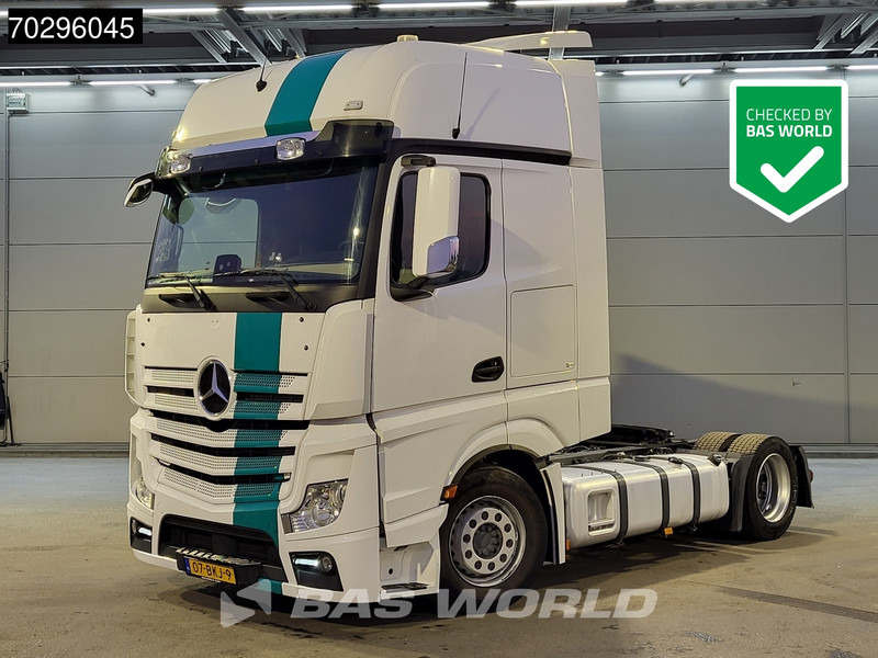 Mercedes-Benz Actros 1845 Actros 4X2 GigaSpace NL-Truck Mega 2xTanks Standklima ACC Euro 6 - Влекач: снимка 1 Mercedes-Benz Actros 1845 Actros 4X2 GigaSpace NL-Truck Mega 2xTanks Standklima ACC Euro 6 - Влекач: снимка 1