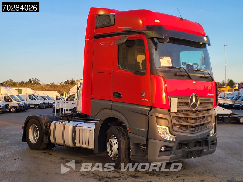 Mercedes-Benz Actros 1845 Actros 4X2 Smart tacho 2 - Влекач: снимка 3 Mercedes-Benz Actros 1845 Actros 4X2 Smart tacho 2 - Влекач: снимка 3