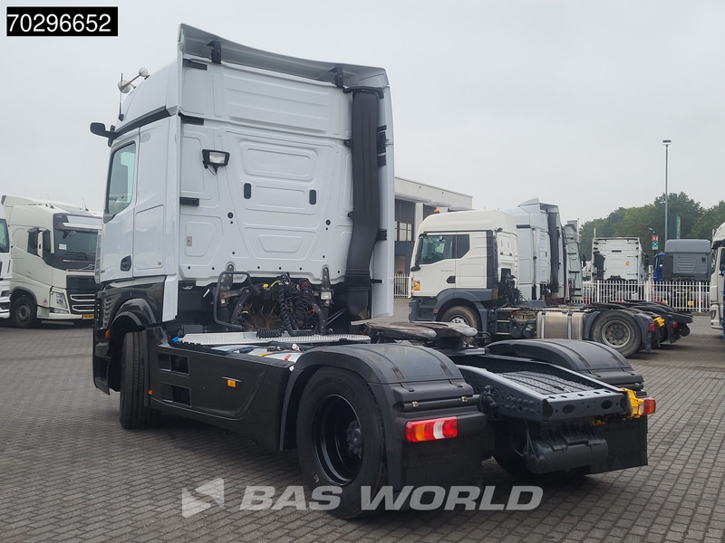Mercedes-Benz Actros 1848 4X2 BigSpace Retarder Standklima ACC Xenon Euro 6 - Влекач: снимка 2 Mercedes-Benz Actros 1848 4X2 BigSpace Retarder Standklima ACC Xenon Euro 6 - Влекач: снимка 2