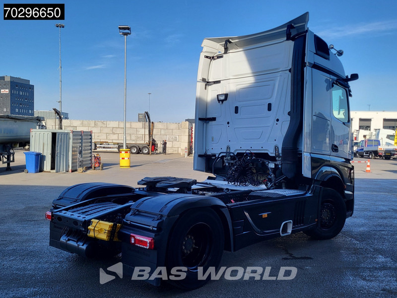 Mercedes-Benz Actros 1848 4X2 BigSpace Retarder Standklima MirrorCam ACC Xenon Euro 6 - Влекач: снимка 5 Mercedes-Benz Actros 1848 4X2 BigSpace Retarder Standklima MirrorCam ACC Xenon Euro 6 - Влекач: снимка 5