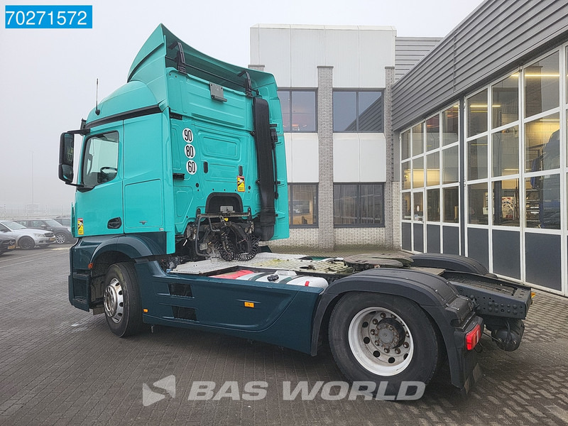 Mercedes-Benz Actros 1848 4X2 StreamSpace Retarder 2x Tanks Euro 6 - Влекач: снимка 2 Mercedes-Benz Actros 1848 4X2 StreamSpace Retarder 2x Tanks Euro 6 - Влекач: снимка 2