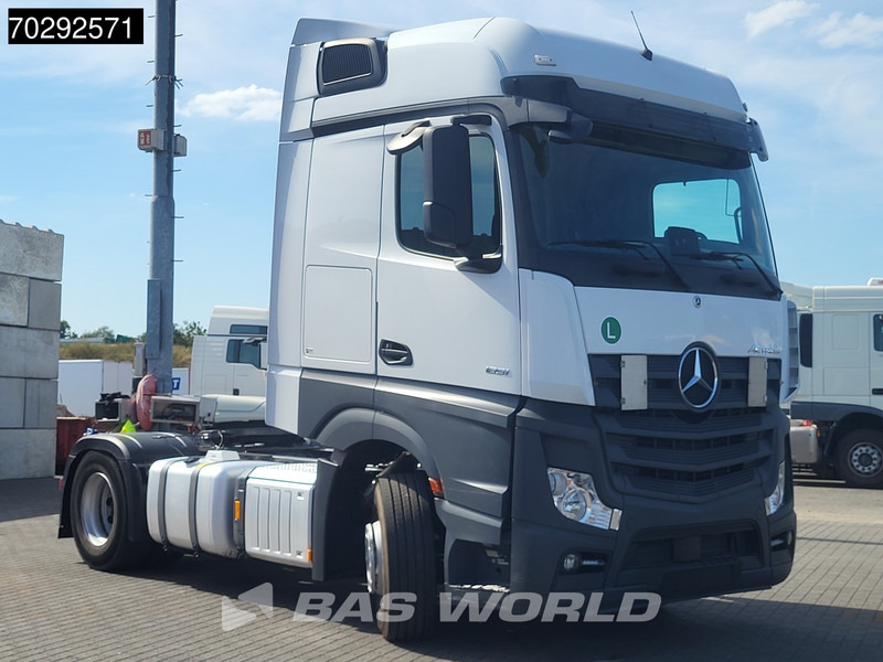 Mercedes-Benz Actros 1851 4X2 2xTanks Euro 6 - Влекач: снимка 3 Mercedes-Benz Actros 1851 4X2 2xTanks Euro 6 - Влекач: снимка 3