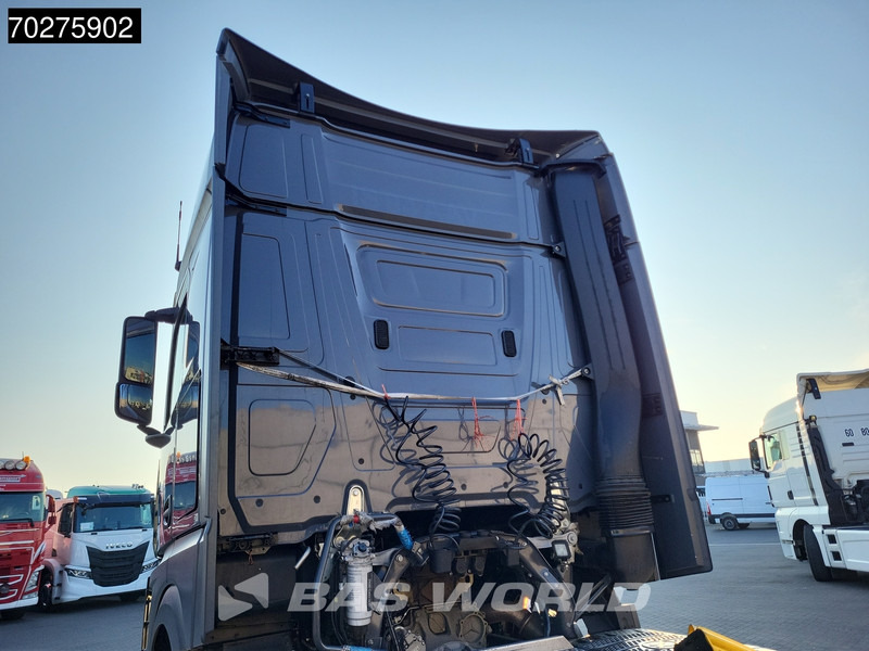 Mercedes-Benz Actros 1851 4X2 BigSpace 2x Tanks - Влекач: снимка 3 Mercedes-Benz Actros 1851 4X2 BigSpace 2x Tanks - Влекач: снимка 3