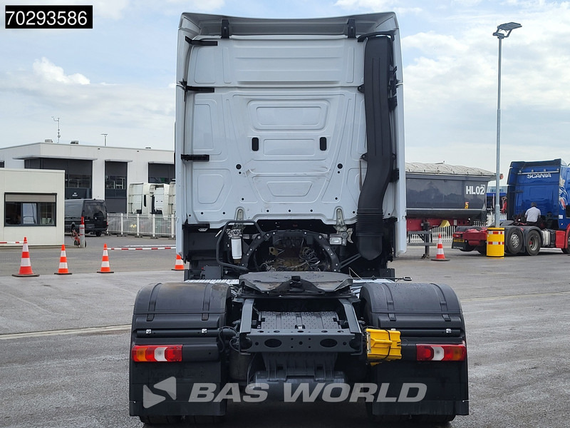 Mercedes-Benz Actros 1851 4X2 BigSpace 2xTanks Euro 6 - Влекач: снимка 3 Mercedes-Benz Actros 1851 4X2 BigSpace 2xTanks Euro 6 - Влекач: снимка 3