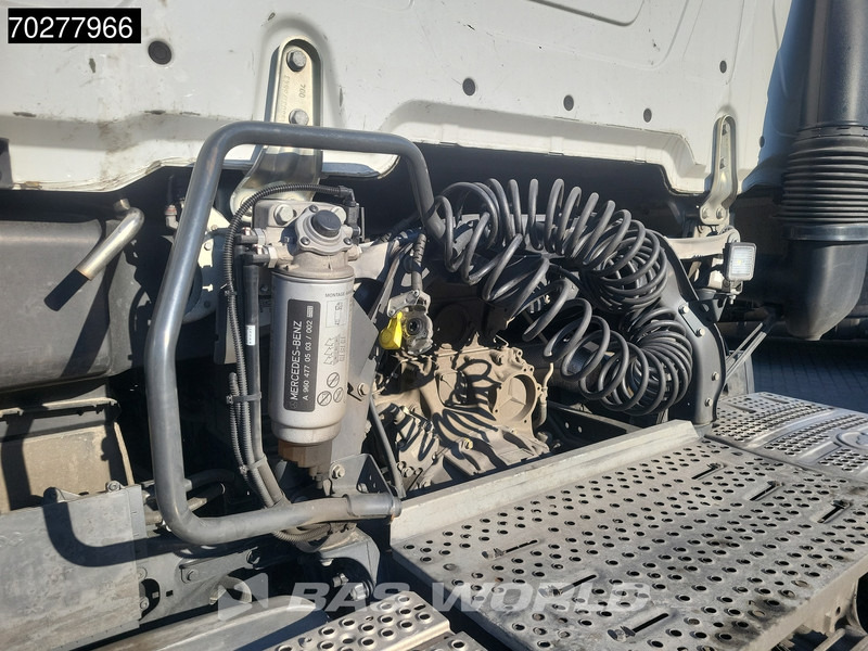 Mercedes-Benz Actros 1851 Actros 4X2 BigSpace 2x Tanks - Влекач: снимка 3 Mercedes-Benz Actros 1851 Actros 4X2 BigSpace 2x Tanks - Влекач: снимка 3