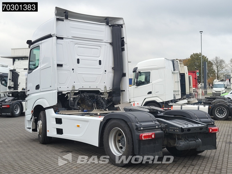 Mercedes-Benz Actros 1863 Actros 4X2 BigSpace Retarder 2x Tanks - Влекач: снимка 2 Mercedes-Benz Actros 1863 Actros 4X2 BigSpace Retarder 2x Tanks - Влекач: снимка 2