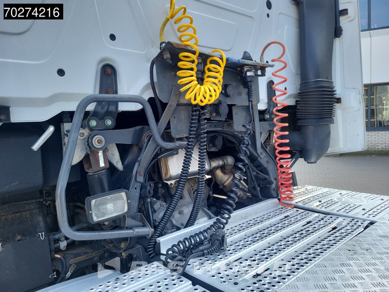 Mercedes-Benz Actros 1945 Actros 4X2 NL-Truck GigaSpace ACC Xenon Euro 6 - Влекач: снимка 5 Mercedes-Benz Actros 1945 Actros 4X2 NL-Truck GigaSpace ACC Xenon Euro 6 - Влекач: снимка 5