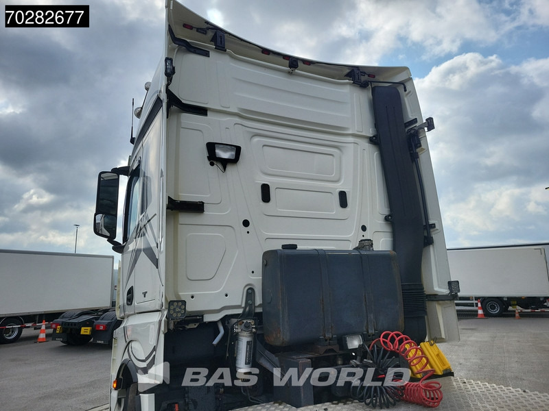 Mercedes-Benz Actros 2658 6X4 BigSpace Retarder Big-Axle Full-Air ADR Hydraulik 2x Tanks - Влекач: снимка 3 Mercedes-Benz Actros 2658 6X4 BigSpace Retarder Big-Axle Full-Air ADR Hydraulik 2x Tanks - Влекач: снимка 3
