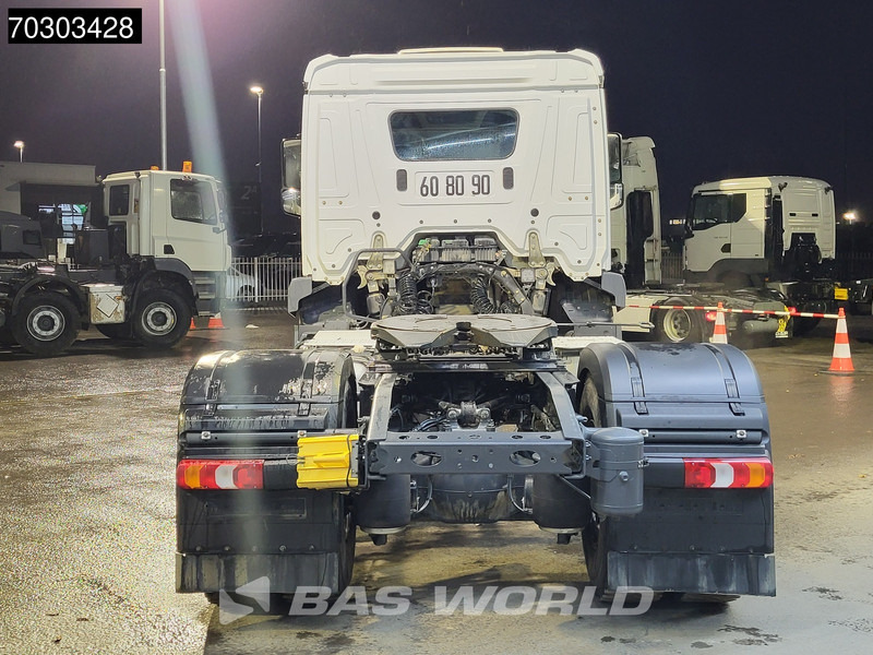 Mercedes-Benz Arocs 2046 Arocs 4X2 Retarder Standklima Big-Axle Euro 6 - Влекач: снимка 3 Mercedes-Benz Arocs 2046 Arocs 4X2 Retarder Standklima Big-Axle Euro 6 - Влекач: снимка 3