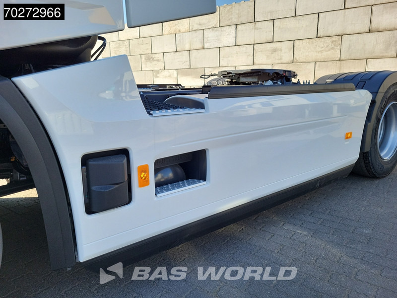 Нови Влекач Renault T 520 4X2 NEW! HSC Retarder Optibrake+ 2x Tanks ACC LED: снимка 13