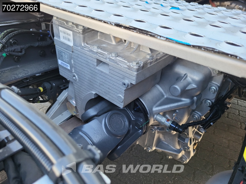 Нови Влекач Renault T 520 4X2 NEW! HSC Retarder Optibrake+ 2x Tanks ACC LED: снимка 16