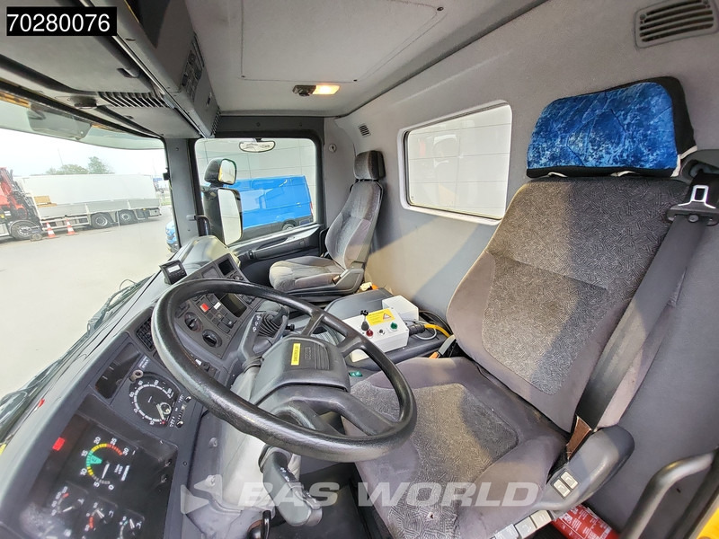 Влекач Scania R400 R 4X2 Low Mileage! Hydraulik Full-Steel Drumbrakes Euro 1: снимка 20