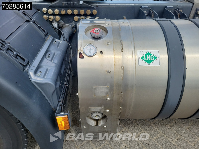 Влекач Scania R410 4X2 LNG! Retarder 2x Tanks Full-Air ACC Euro 6: снимка 16