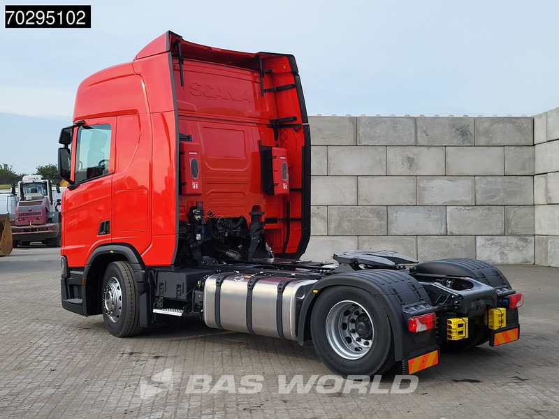 Scania R460 4X2 NEW! Retarder 2xTanks ACC LED Euro 6 - Влекач: снимка 2 Scania R460 4X2 NEW! Retarder 2xTanks ACC LED Euro 6 - Влекач: снимка 2