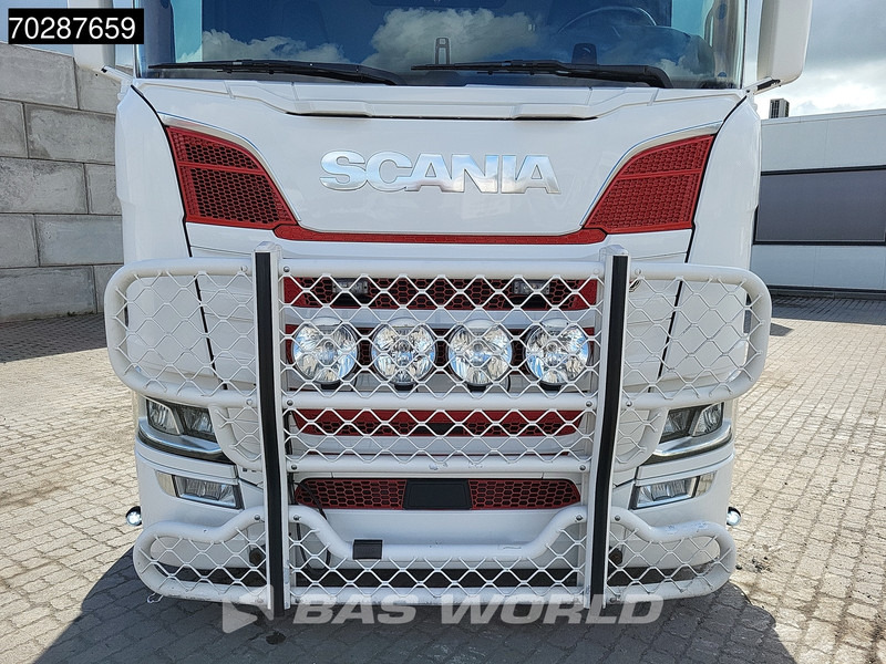 Влекач Scania R590 R 6X4 Full-Air Retarder Standklima Leather LED: снимка 19