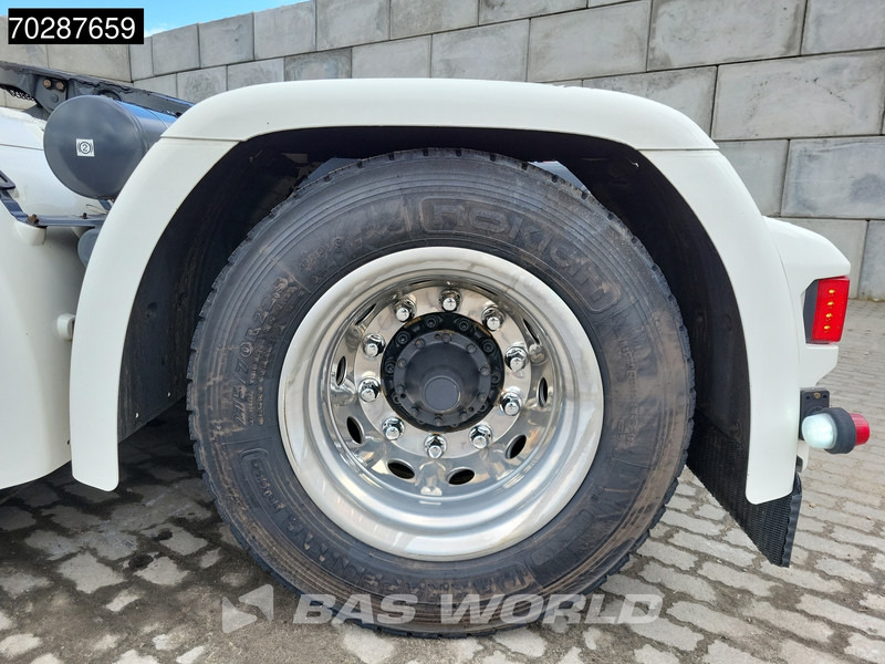 Влекач Scania R590 R 6X4 Full-Air Retarder Standklima Leather LED: снимка 12