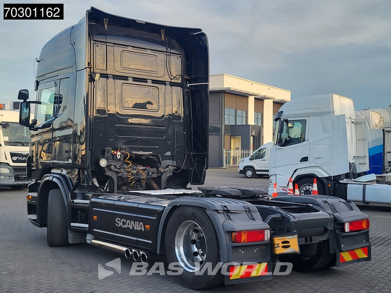 Scania R620 R 4X2 Manual! Retarder 2xTanks Full-Air Leder Euro 5 - Влекач: снимка 2 Scania R620 R 4X2 Manual! Retarder 2xTanks Full-Air Leder Euro 5 - Влекач: снимка 2