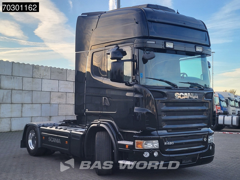 Scania R620 R 4X2 Manual! Retarder 2xTanks Full-Air Leder Euro 5 - Влекач: снимка 3 Scania R620 R 4X2 Manual! Retarder 2xTanks Full-Air Leder Euro 5 - Влекач: снимка 3
