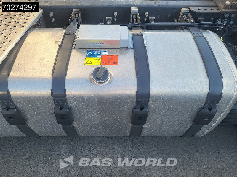 Scania S460 S 4X2 Retarder 2x Tanks ACC Euro 6 - Влекач: снимка 5 Scania S460 S 4X2 Retarder 2x Tanks ACC Euro 6 - Влекач: снимка 5