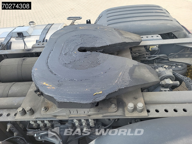 Влекач Scania S460 S 4X2 Retarder 2xTanks ACC Euro 6: снимка 13