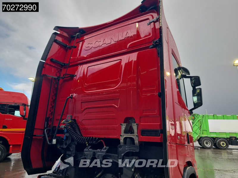 Scania S500 4X2 Retarder 2x Tanks StandKlima ACC LED - Влекач: снимка 5 Scania S500 4X2 Retarder 2x Tanks StandKlima ACC LED - Влекач: снимка 5