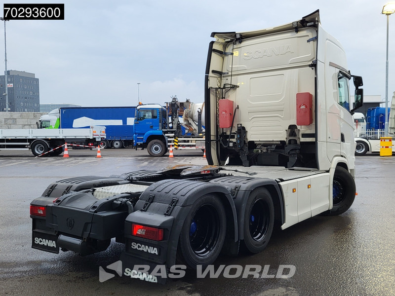 Scania S730 S 6X2 Full-Air! Retarder Lift-Axle ACC Led Navi Euro 6 - Влекач: снимка 5 Scania S730 S 6X2 Full-Air! Retarder Lift-Axle ACC Led Navi Euro 6 - Влекач: снимка 5