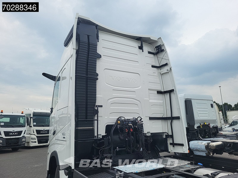 Volvo FH 460 4X2 2024! XL TC VEB+ 2x Tanks I-ParkCool - Влекач: снимка 5 Volvo FH 460 4X2 2024! XL TC VEB+ 2x Tanks I-ParkCool - Влекач: снимка 5