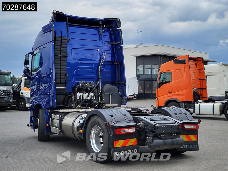 Volvo FH 460 4X2 LNG! Full-Air Alcoa's LED Euro 6 - Влекач: снимка 2 Volvo FH 460 4X2 LNG! Full-Air Alcoa's LED Euro 6 - Влекач: снимка 2