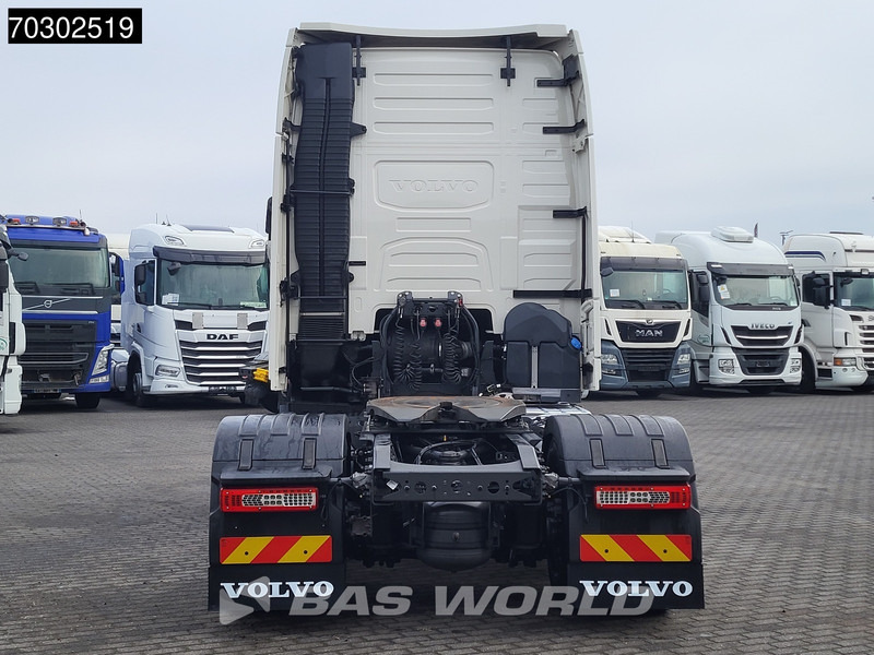 Volvo FH 460 4X2 XL VEB+ 2xTanks - Влекач: снимка 3 Volvo FH 460 4X2 XL VEB+ 2xTanks - Влекач: снимка 3