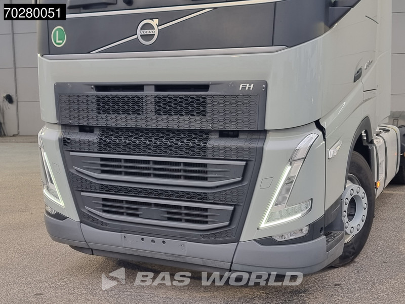 Влекач Volvo FH 460 FH 4X2 VEB+ 2x Tanks LED ACC: снимка 8