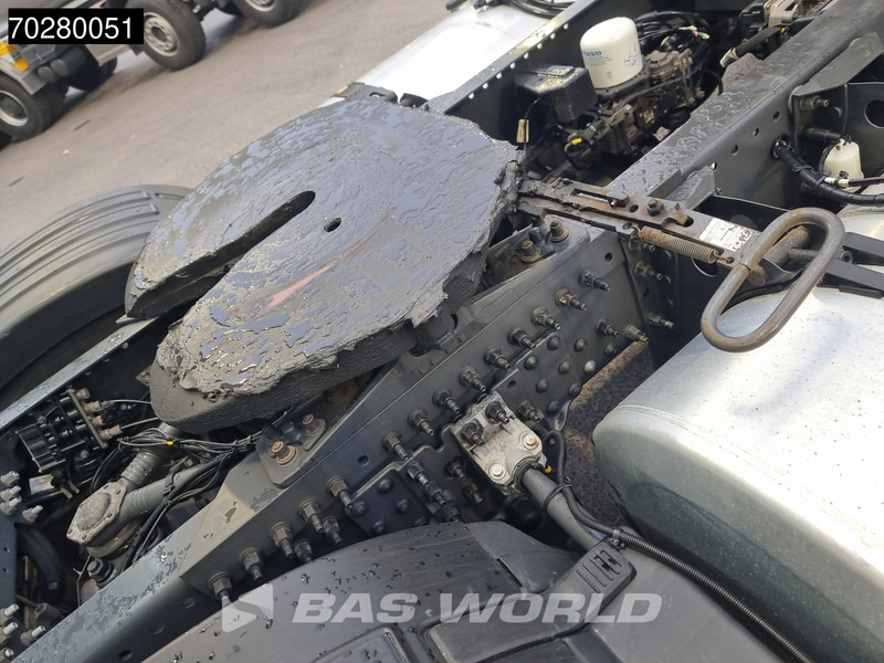 Влекач Volvo FH 460 FH 4X2 VEB+ 2x Tanks LED ACC: снимка 15