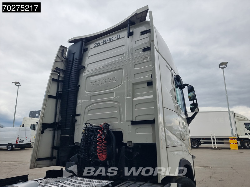 Volvo FH 460 FH 4X2 XL I-park cool 2X Tanks - Влекач: снимка 3 Volvo FH 460 FH 4X2 XL I-park cool 2X Tanks - Влекач: снимка 3
