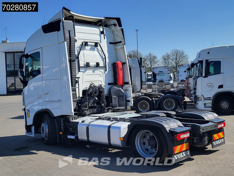 Volvo FH 500 4X2 Mega VEB+ 2x Tanks I-ParkCool Navi Xenon - Влекач: снимка 2 Volvo FH 500 4X2 Mega VEB+ 2x Tanks I-ParkCool Navi Xenon - Влекач: снимка 2