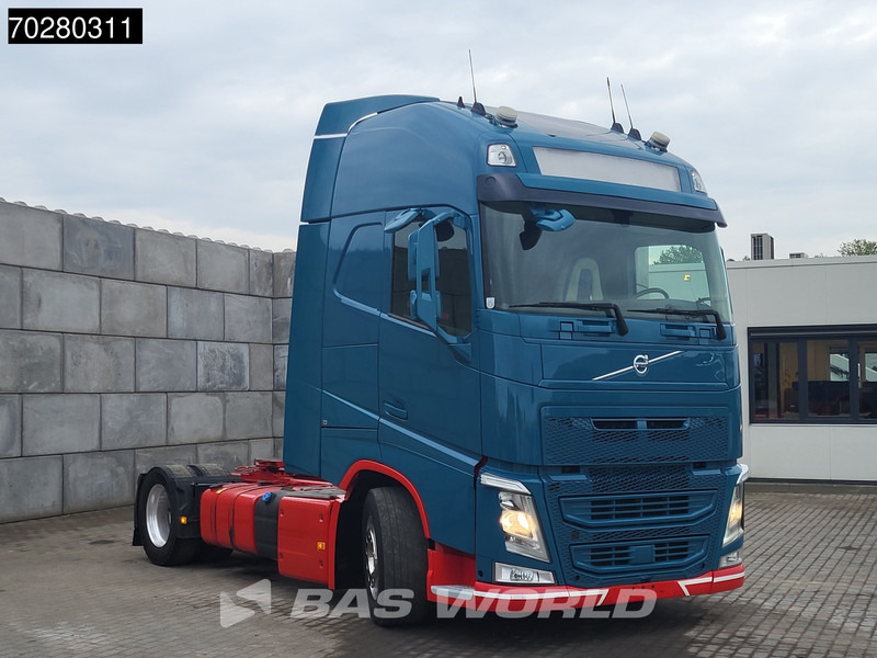 Volvo FH 500 4X2 XL Mega 2x Tanks VEB+ I-ParkCool Alcoa's - Влекач: снимка 3 Volvo FH 500 4X2 XL Mega 2x Tanks VEB+ I-ParkCool Alcoa's - Влекач: снимка 3